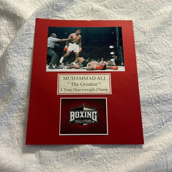 Muhammad Ali autographed photo - Picture 1 of 1